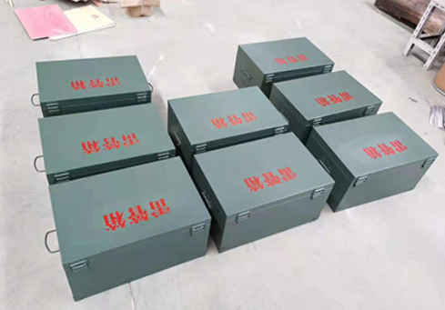 宁津炸药箱和雷管箱一般是怎么存放的？
