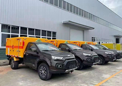 宁津爆破器材运输车-保障安全与效率的关键