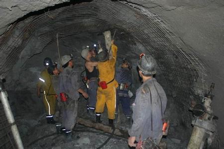 宁津工程爆破中的危险因素分析以及应对工程爆破危险的措施